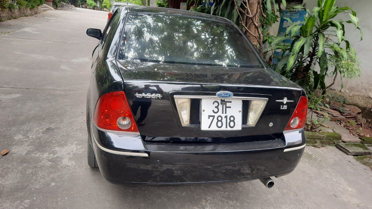 Ford Laser 2003 - Xe màu đen