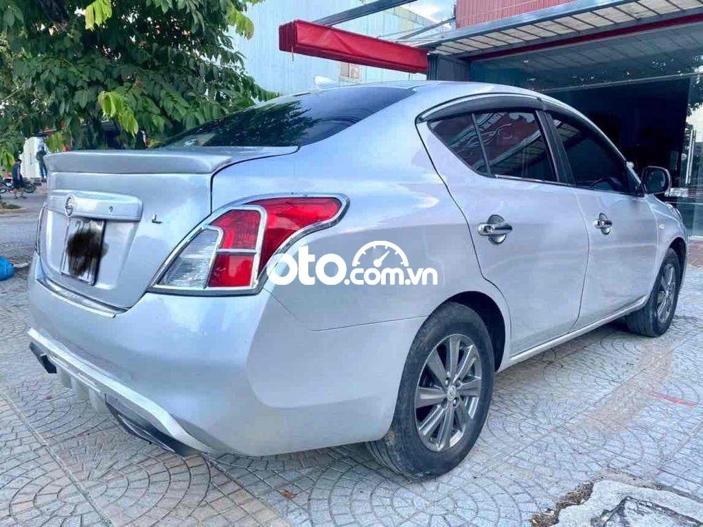 Nissan Sunny 2013 - Màu bạc, giá chỉ 167 triệu