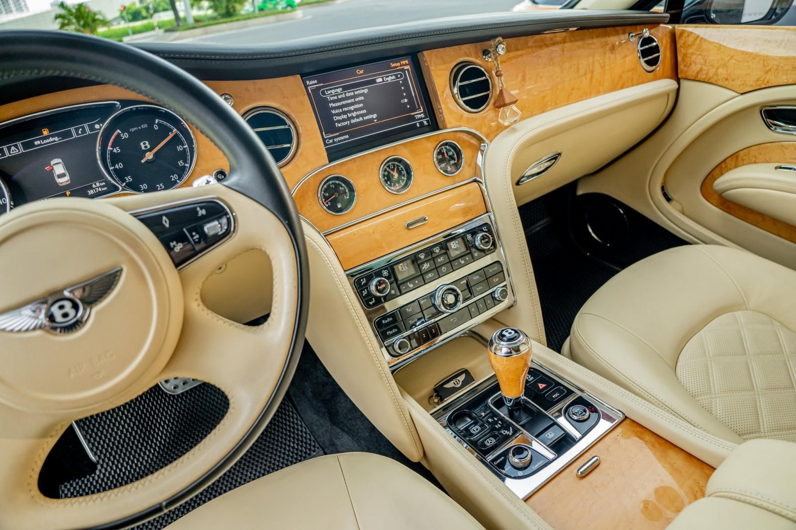 Bentley Mulsanne 2014 - Biển vip chạy siêu lướt phiên bản cá nhân hóa - Giá cả có thương lượng