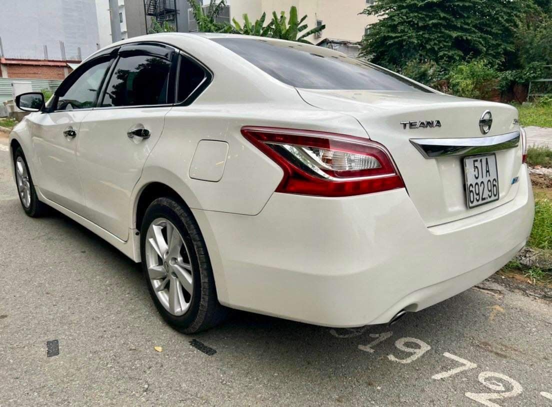 Nissan Teana 2013 - Xe màu trắng