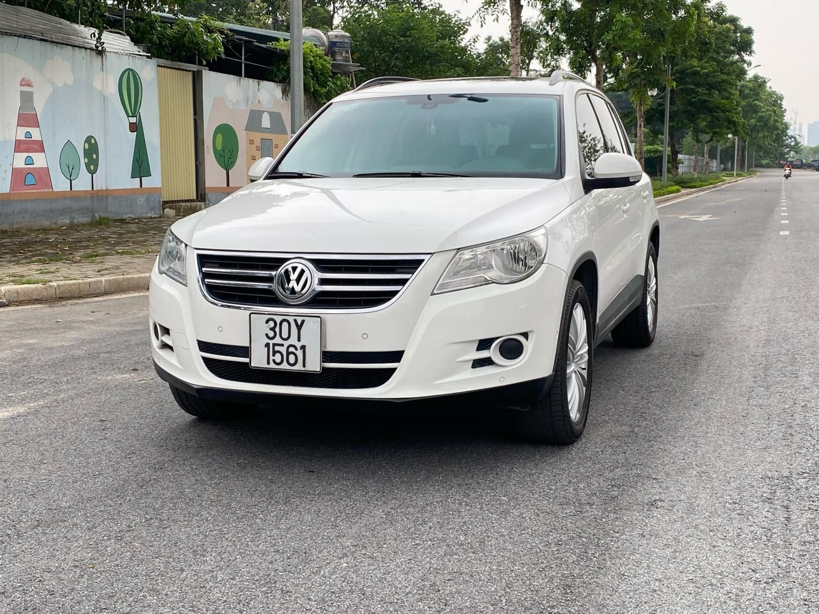 Volkswagen Tiguan 2010 - Nhập khẩu nguyên chiếc, giá tốt 465tr