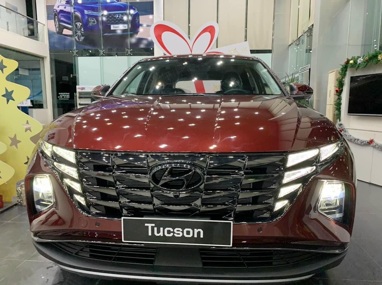 Hyundai Tucson 2022 - Nhiều quà tặng ưu đãi tặng kèm - Sẵn xe giao ngay