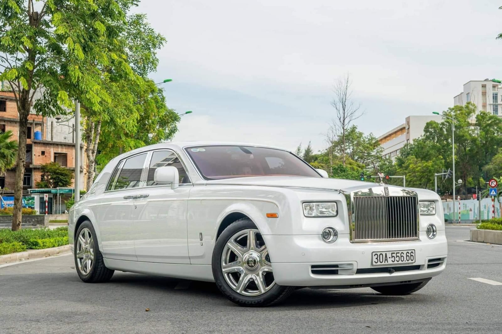Rolls-Royce Phantom 2011 - Bản dài EWB