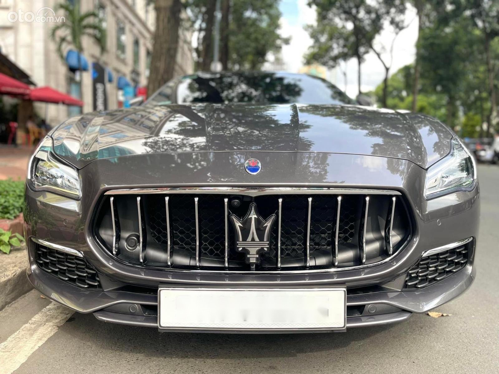 Maserati Quatroporte 2021 - Cần bán lại xe Maserati Quatroporte năm dk3/2022 còn bảo hành tới 2025 chính chủ giá tốt 5 tỷ 850tr