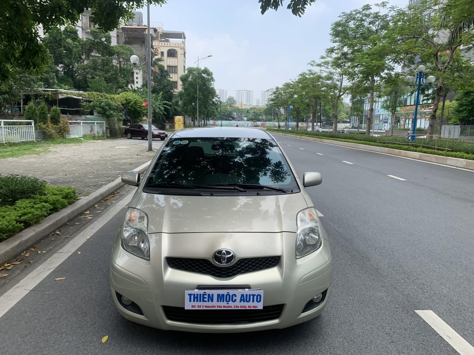 Toyota Yaris 2010 - Odo 10v zin biển HN chào giá có thương lượng