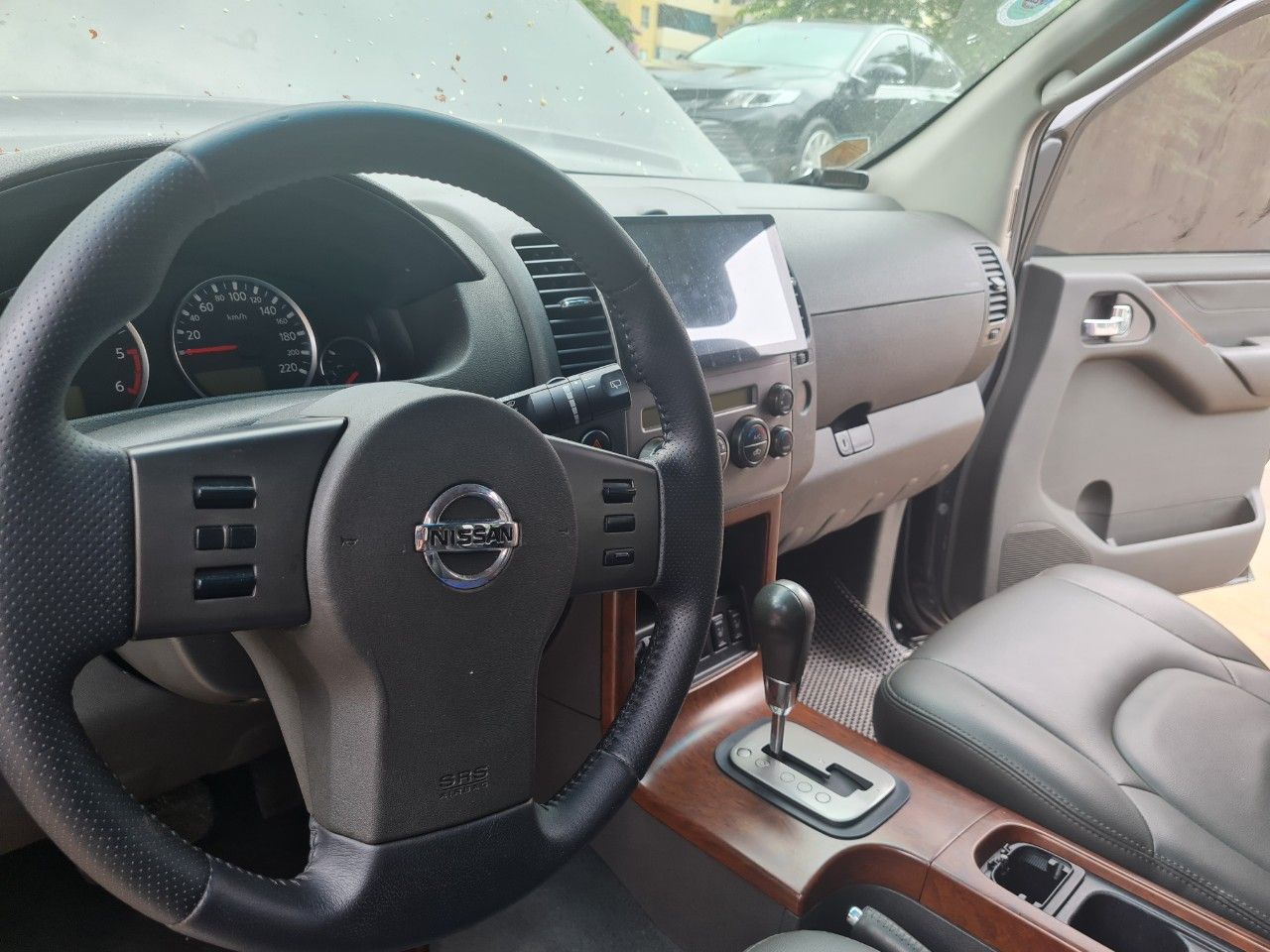 Nissan Pathfinder 2007 - Màu đen, nhập khẩu nguyên chiếc