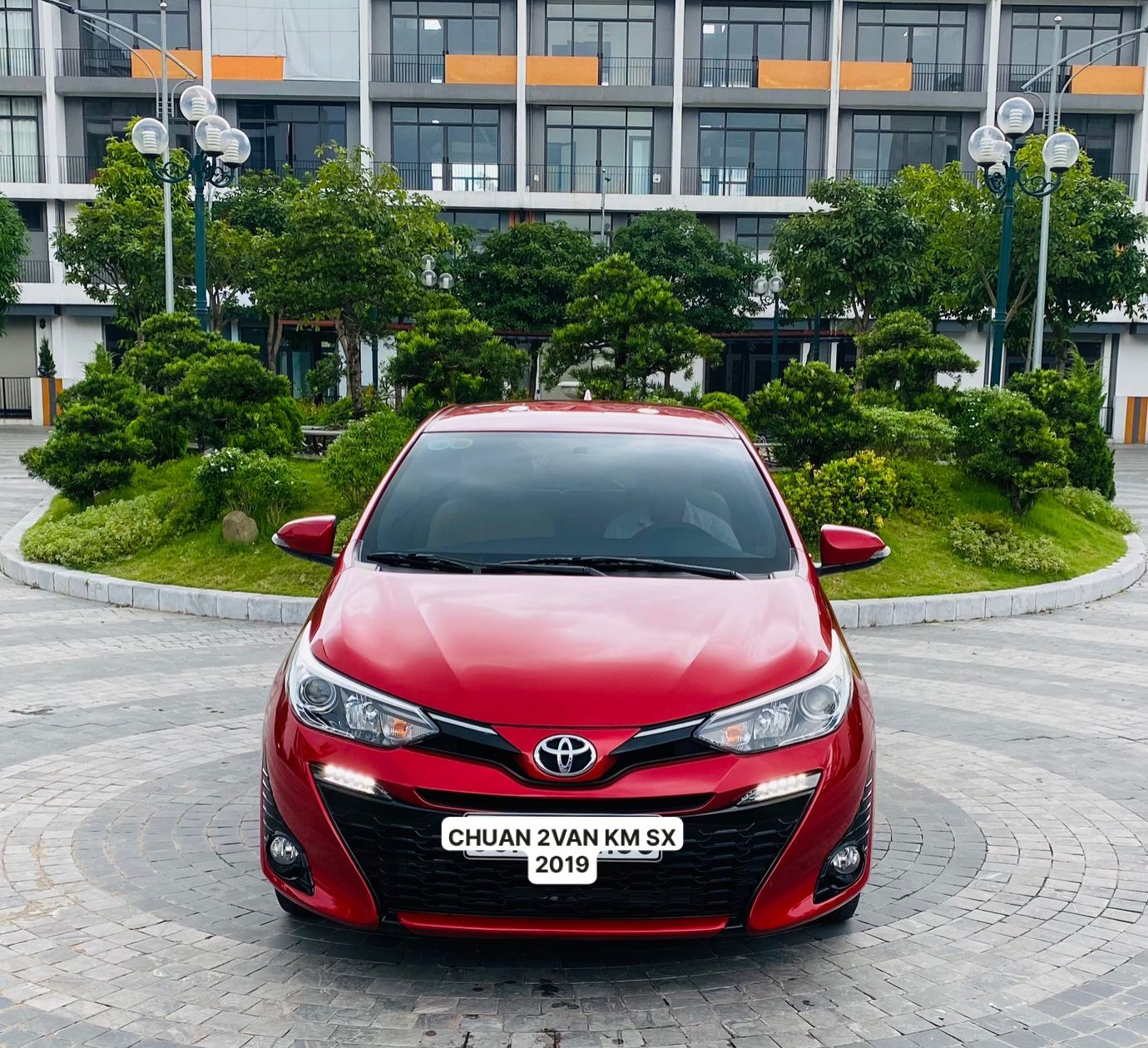 Toyota Yaris 2019 - Màu đỏ, nhập khẩu nguyên chiếc