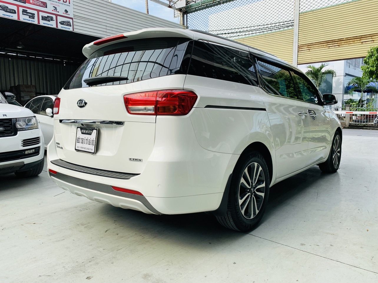 Kia Sedona 2018 - Bán xe máy dầu, biển thành phố, bản full cực đẹp, bao test hãng