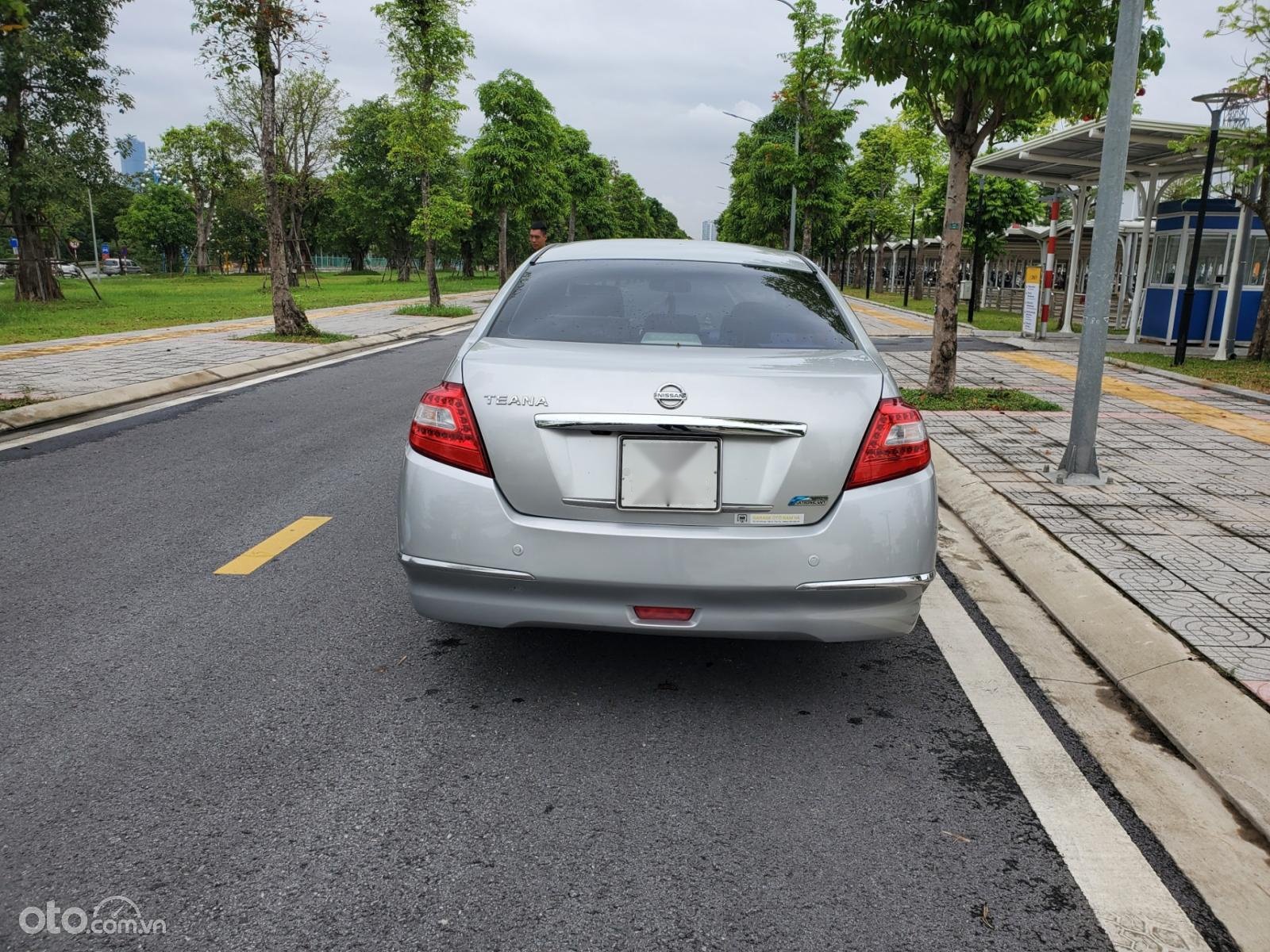 Nissan Teana 2010 - Nhập khẩu giá chỉ từ 300tr