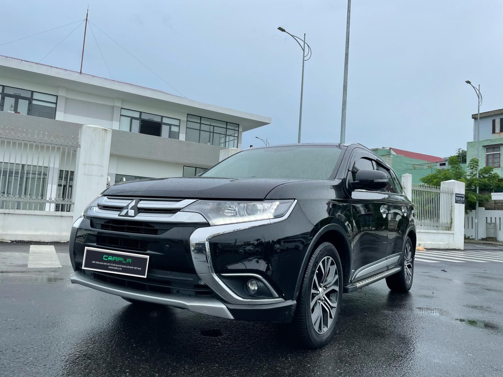 Mitsubishi Outlander 2018 - Đầy đủ đồ chơi