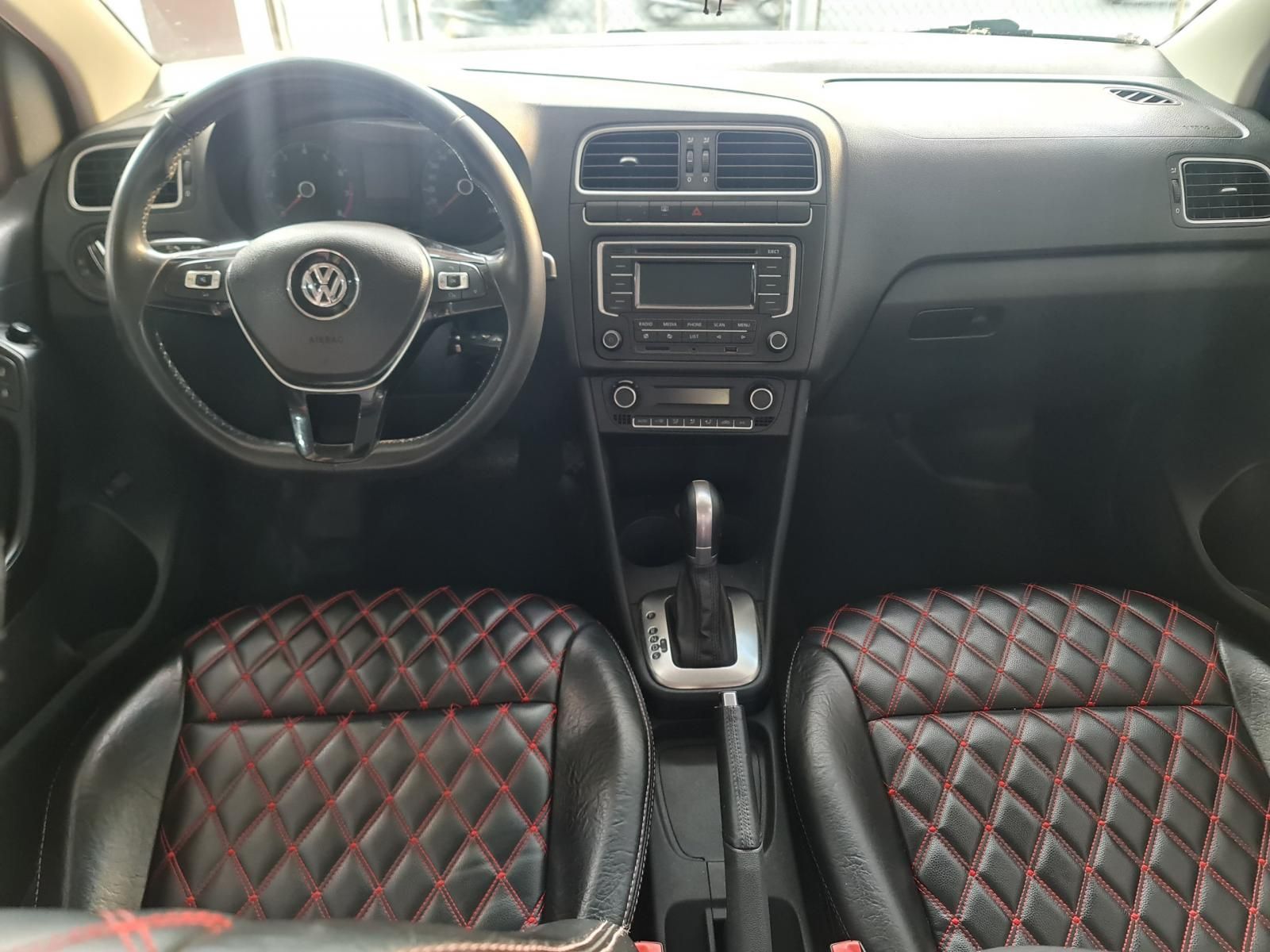 Volkswagen Polo 2015 - Nhập Đức còn mới cứng giá 350tr