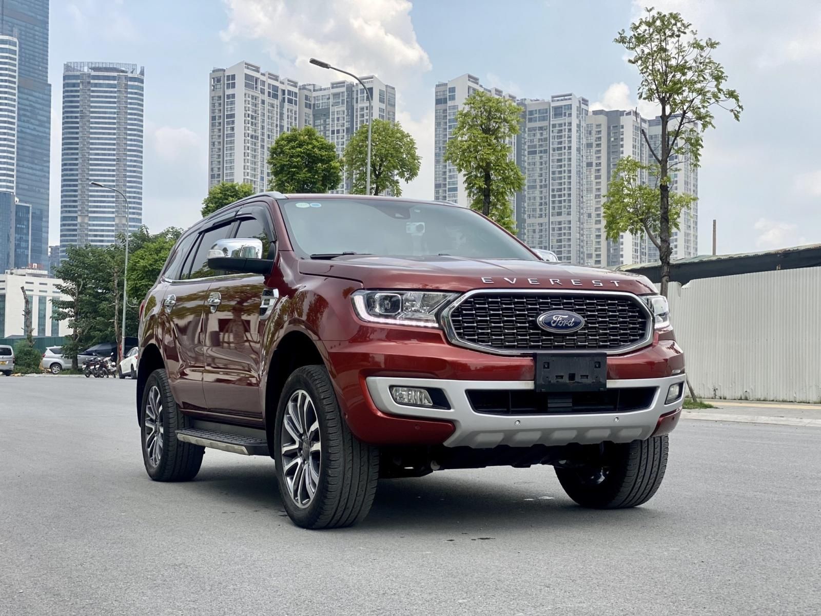 Ford Everest 2021 - Màu đỏ