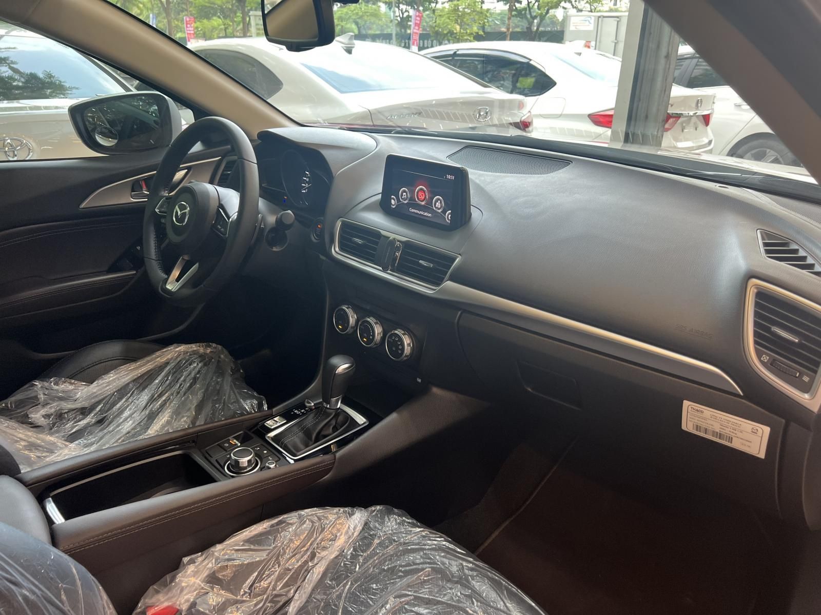 Mazda 3 2019 - Max đẹp, tặng kèm gói test + bảo dưỡng xe 1 năm