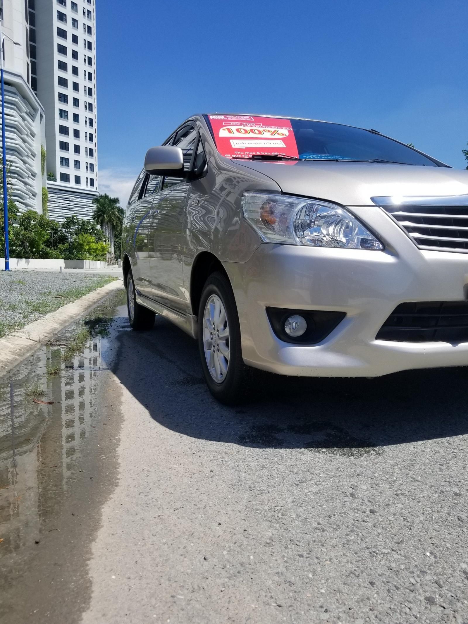 Toyota Innova 2013 - Giảm tiền mặt, tặng thẻ chăm xe 1 năm