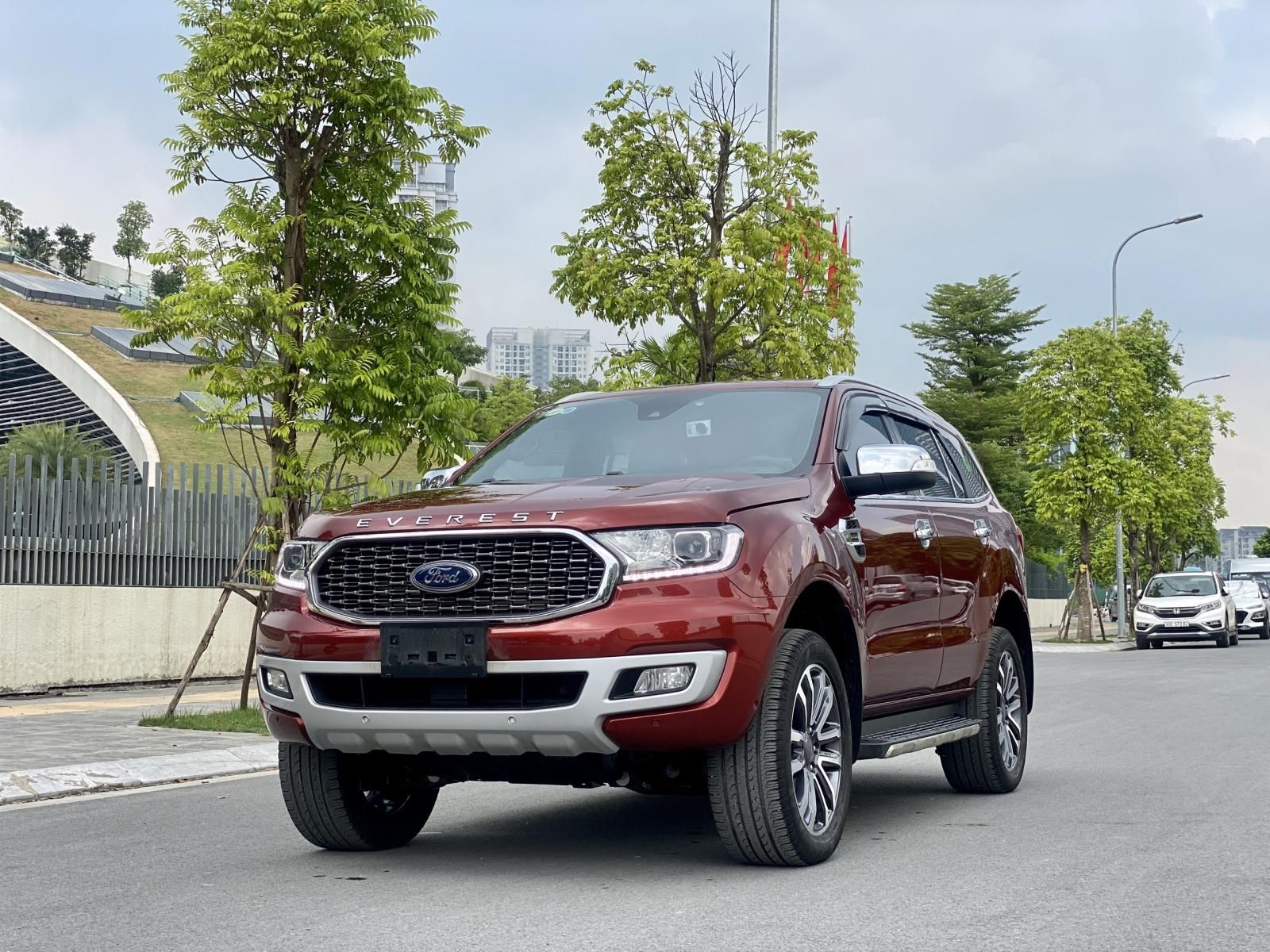 Ford Everest 2021 - Màu đỏ