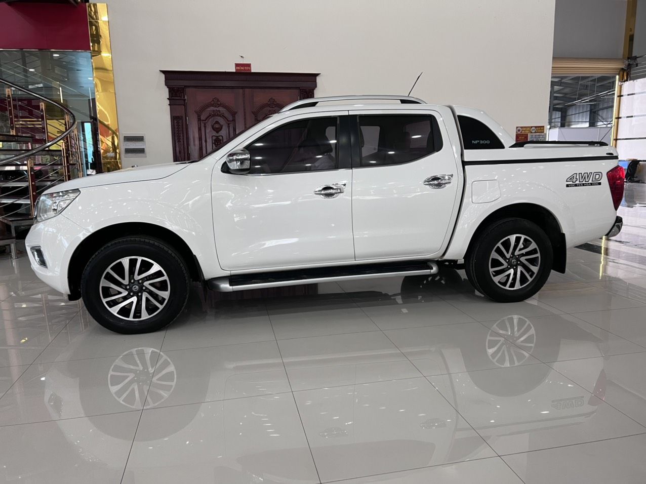 Nissan Navara 2015 - Hai cầu, máy dầu, nhập khẩu