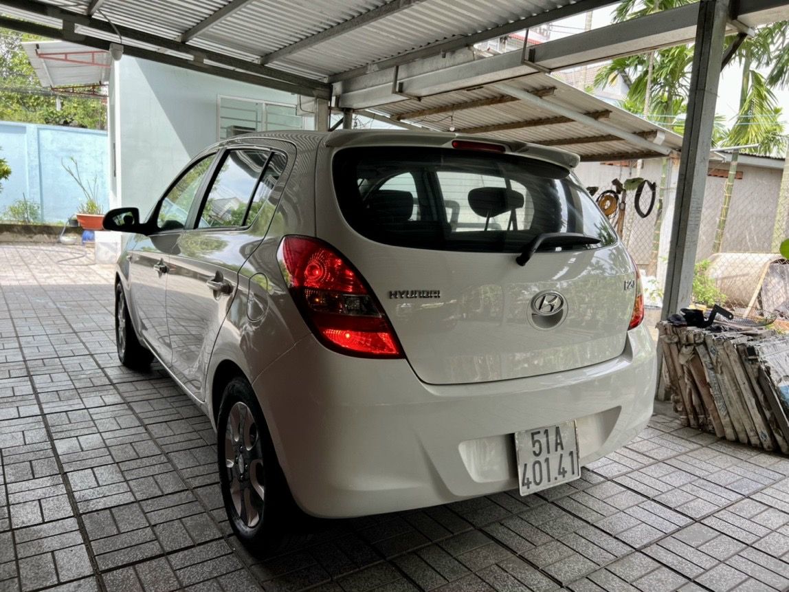 Hyundai i20 2010 - Biển SG odo 70k km, xe đẹp không 1 lỗi nhỏ, bao test