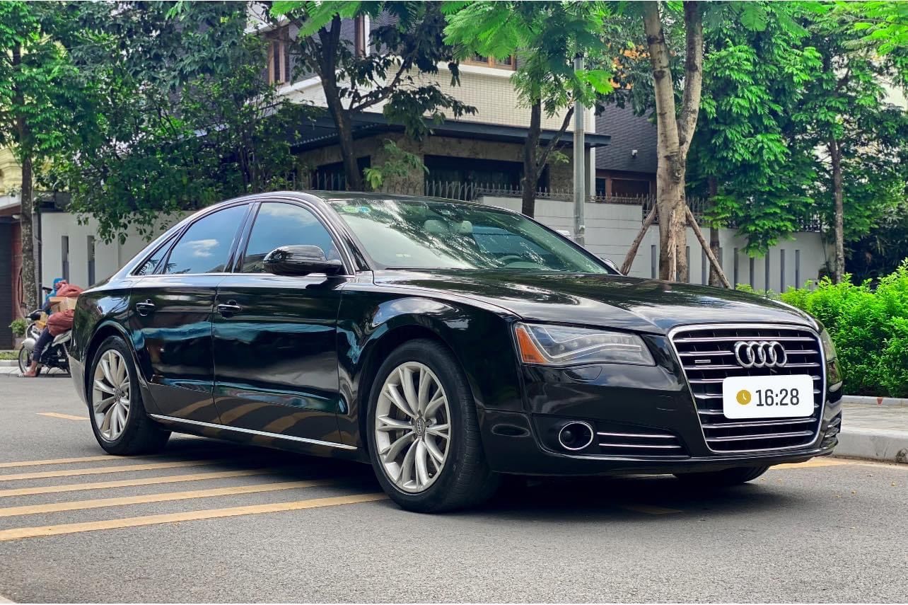 Audi A8 2010 - Giá 860tr