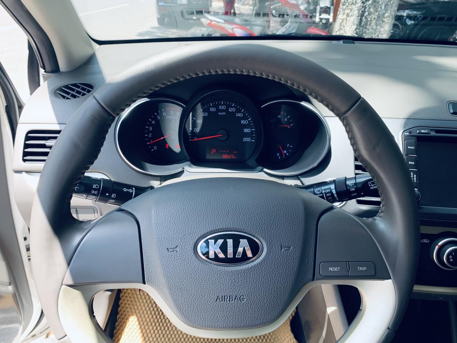 Kia Morning 2019 - Giá 325 triệu