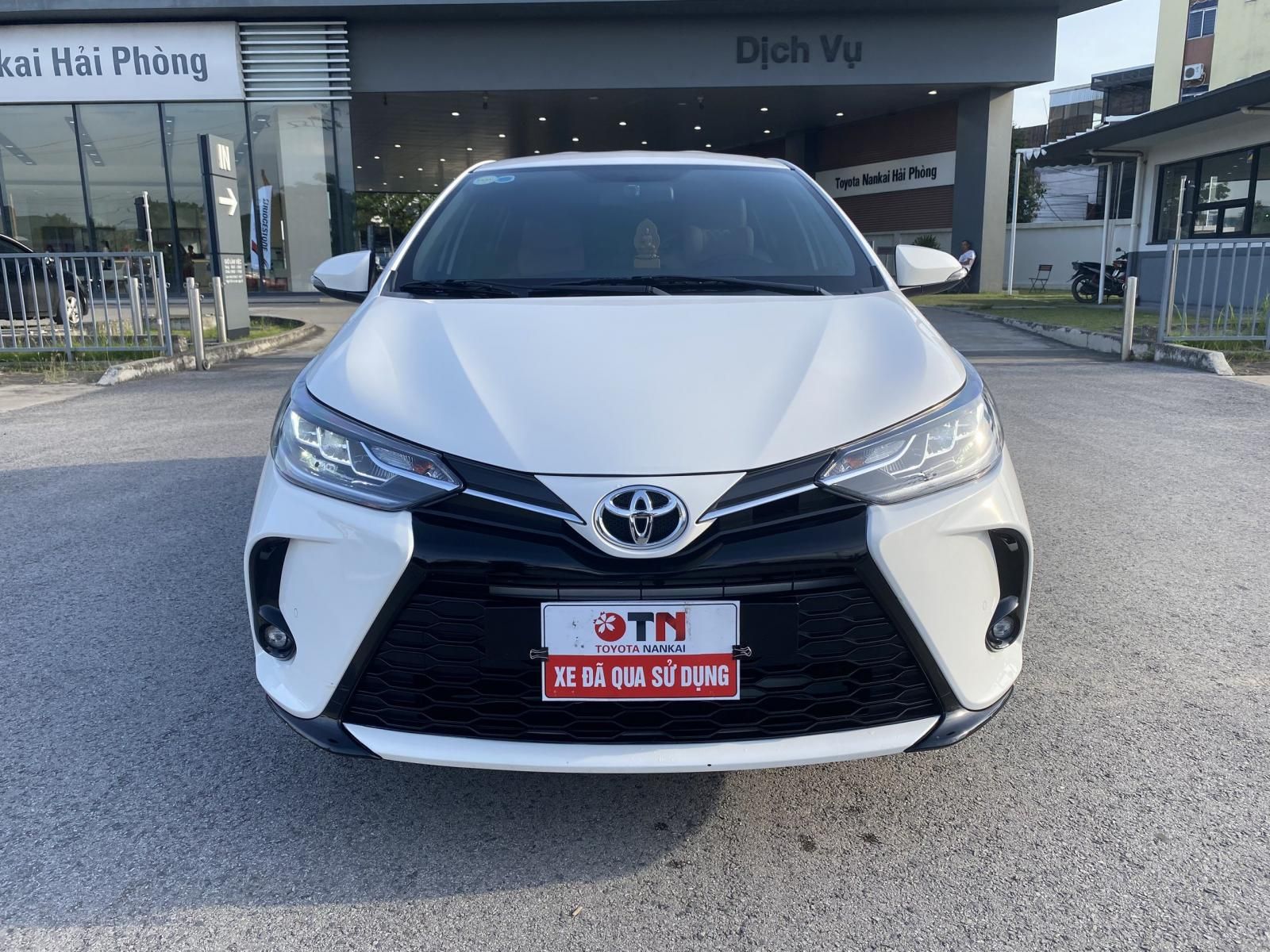 Toyota Yaris 2021 - Màu trắng, nhập khẩu nguyên chiếc