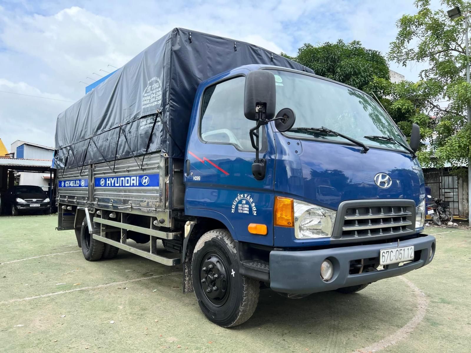 Hyundai HD 2016 - Màu xanh lam, 585tr