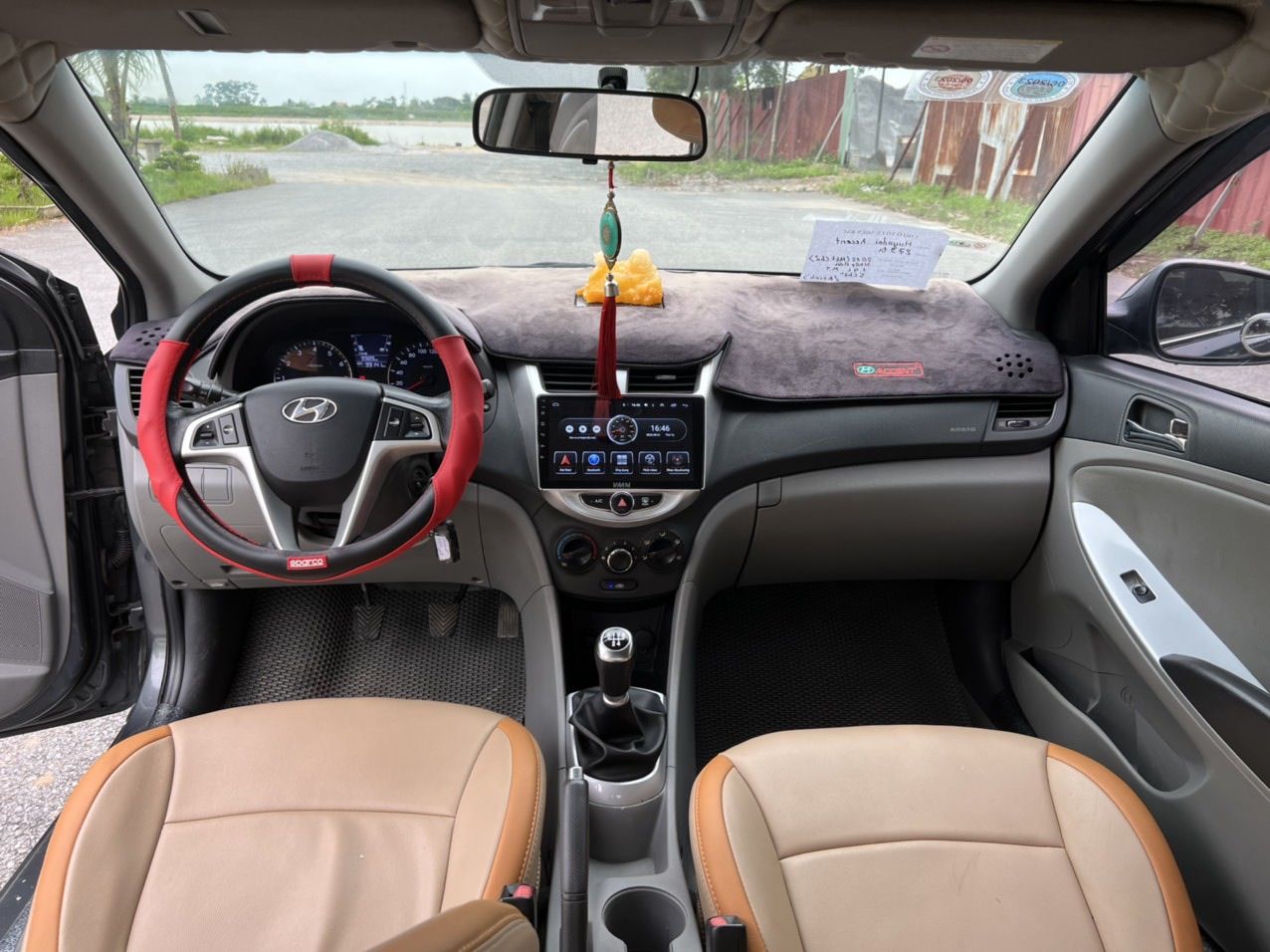 Hyundai Accent 2012 - Số sàn, xe gia đình cần bán
