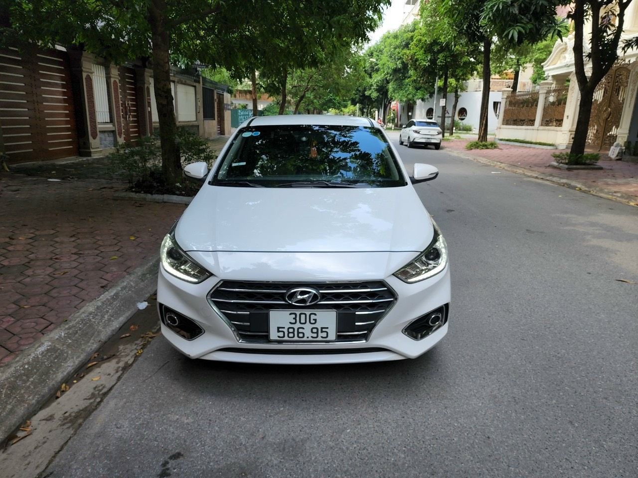 Hyundai Accent 2020 - Màu trắng