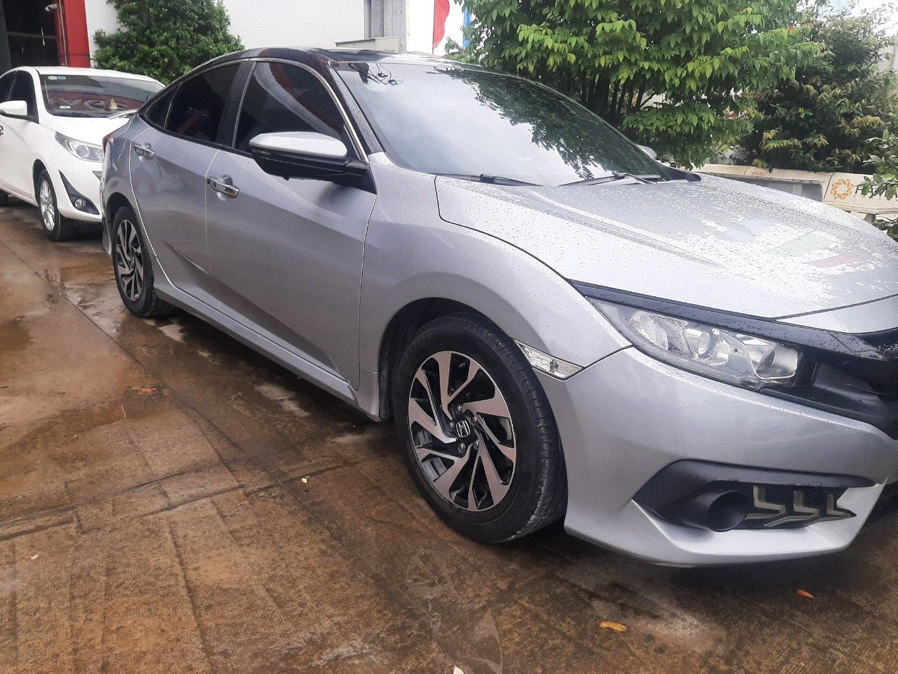 Honda Civic 2018 - Xe không đâm đụng, tai nạn - ngập nước