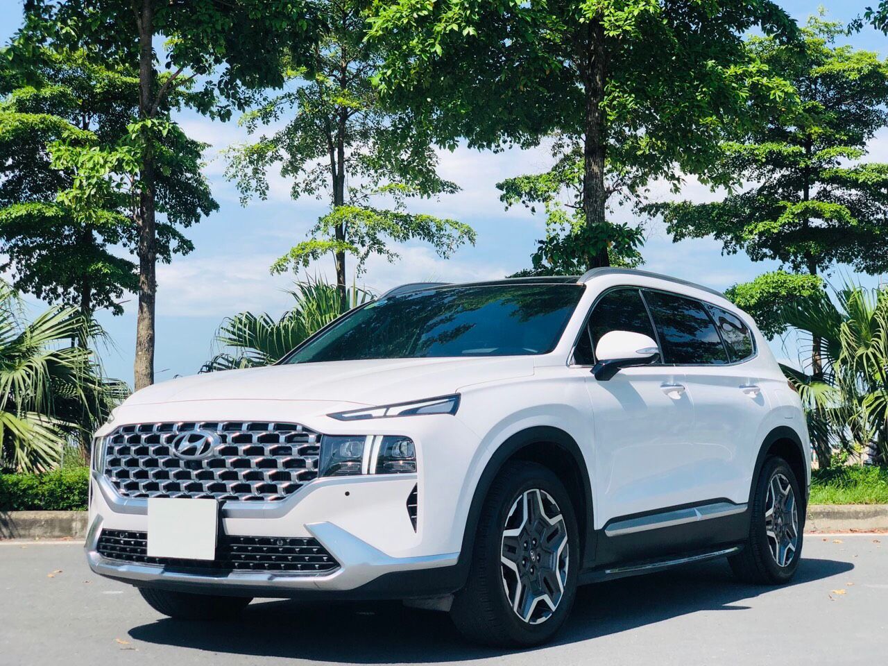 Hyundai Santa Fe 2021 - Màu trắng