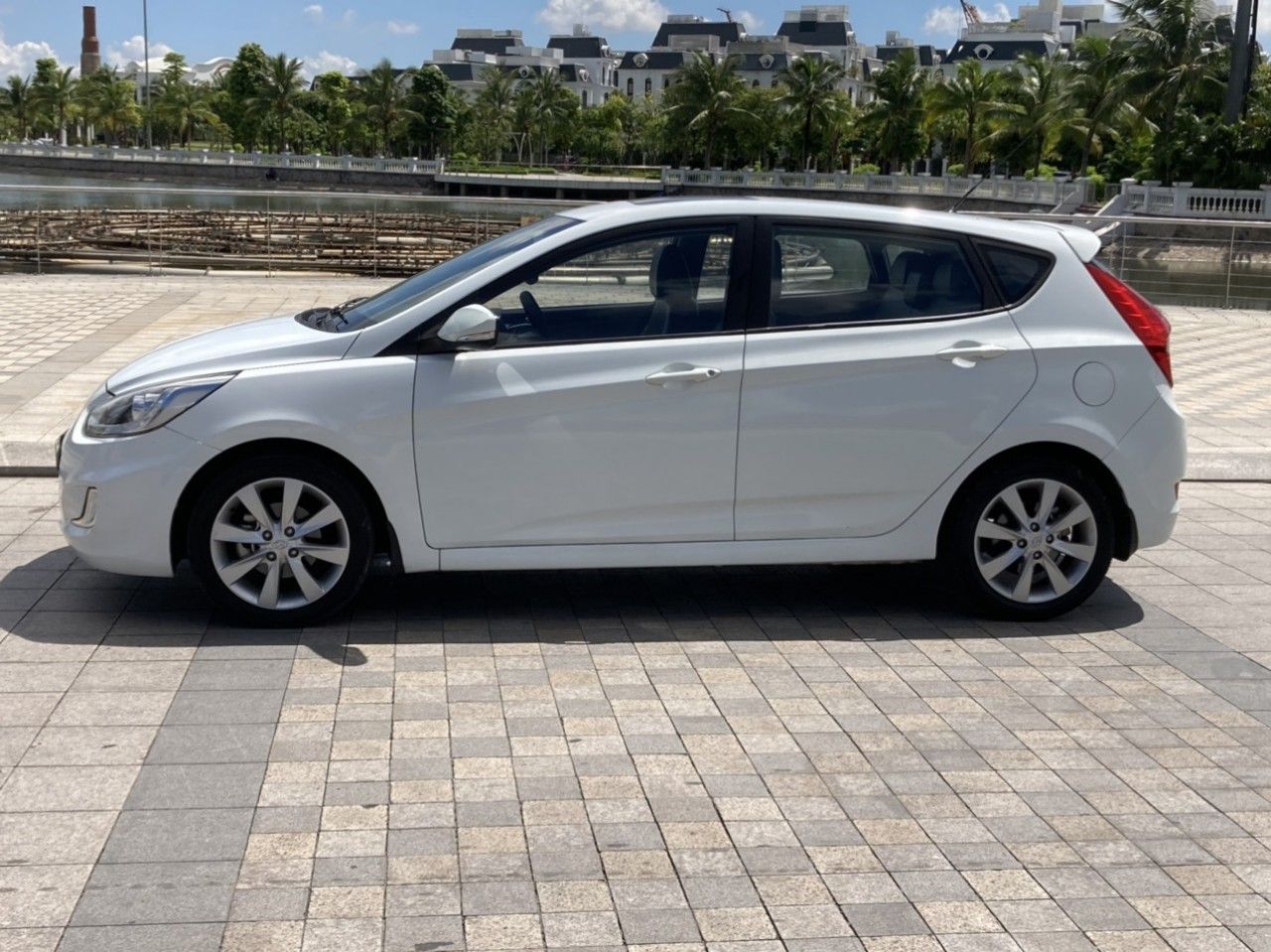 Hyundai Accent 2013 - Giá 366tr