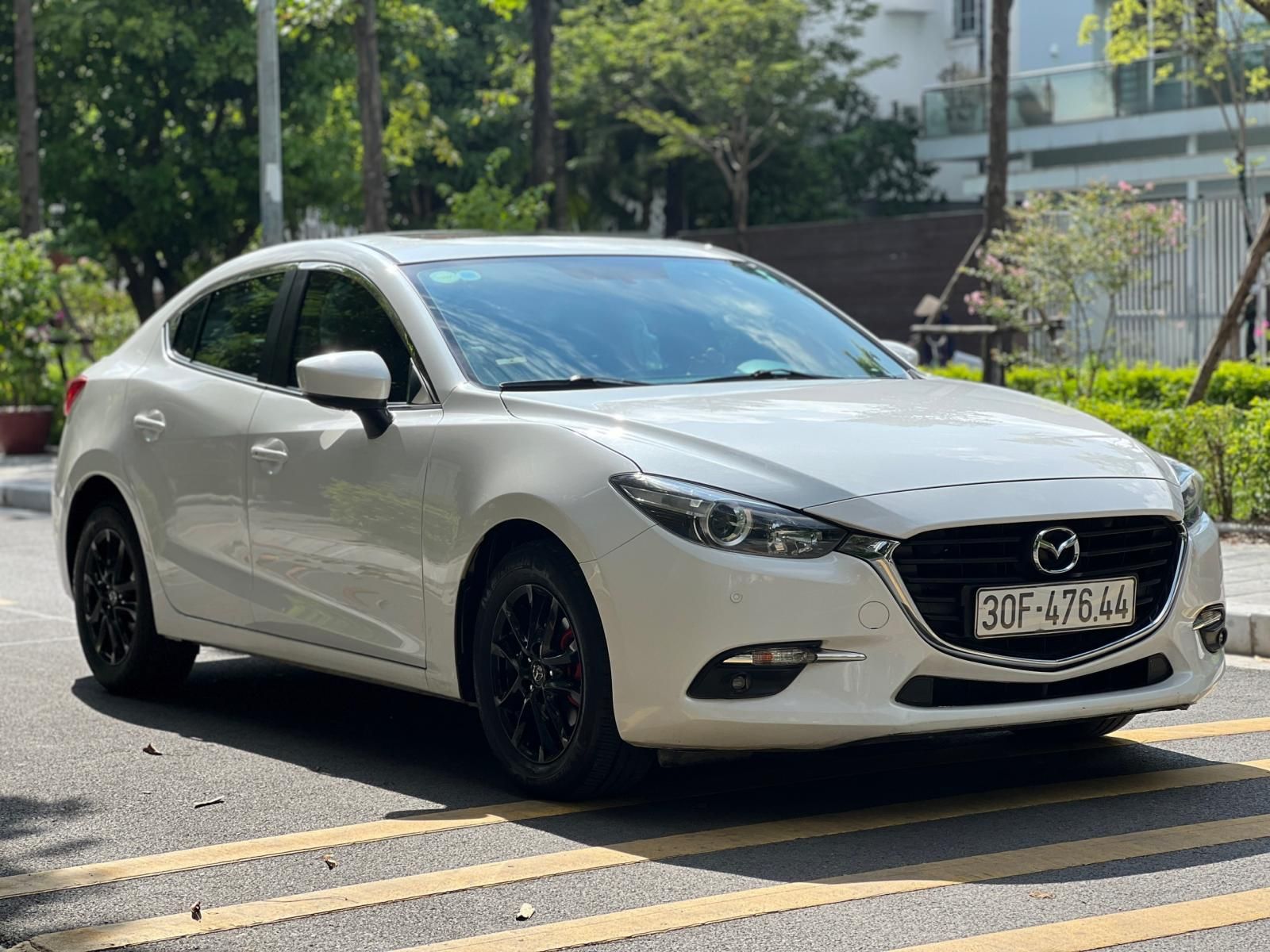 Mazda 3 2018 - Đăng ký 2018, chính chủ, giá chỉ 586tr