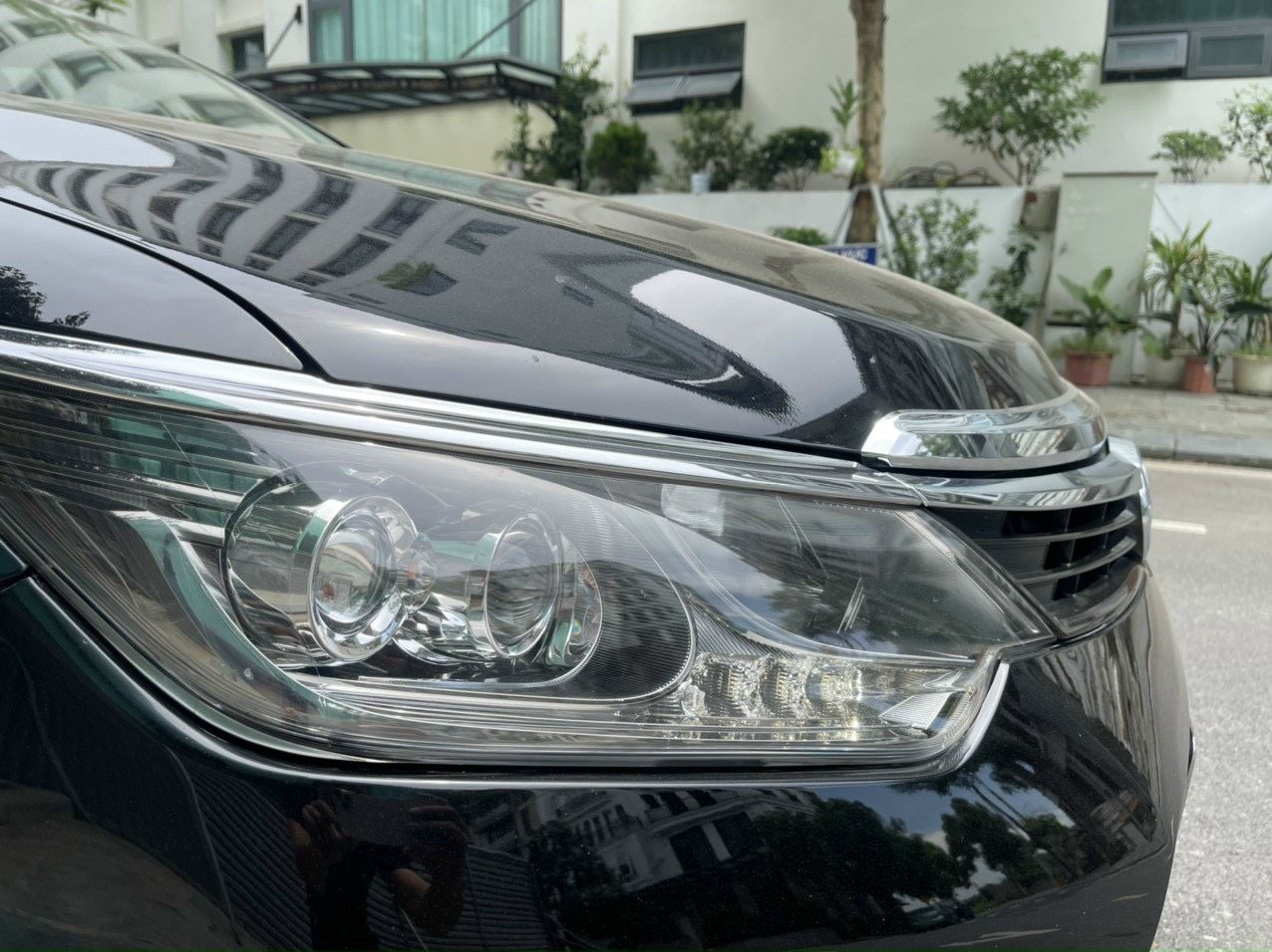 Toyota Camry 2019 - Bán xe màu đen