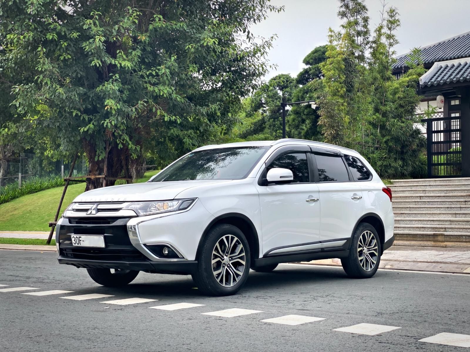 Mitsubishi Outlander 2018 - Nhập khẩu giá tốt 680tr