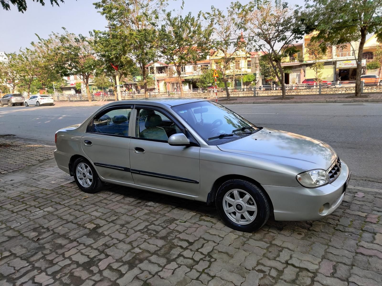 Kia Spectra 2004 - Đẹp miễn bàn