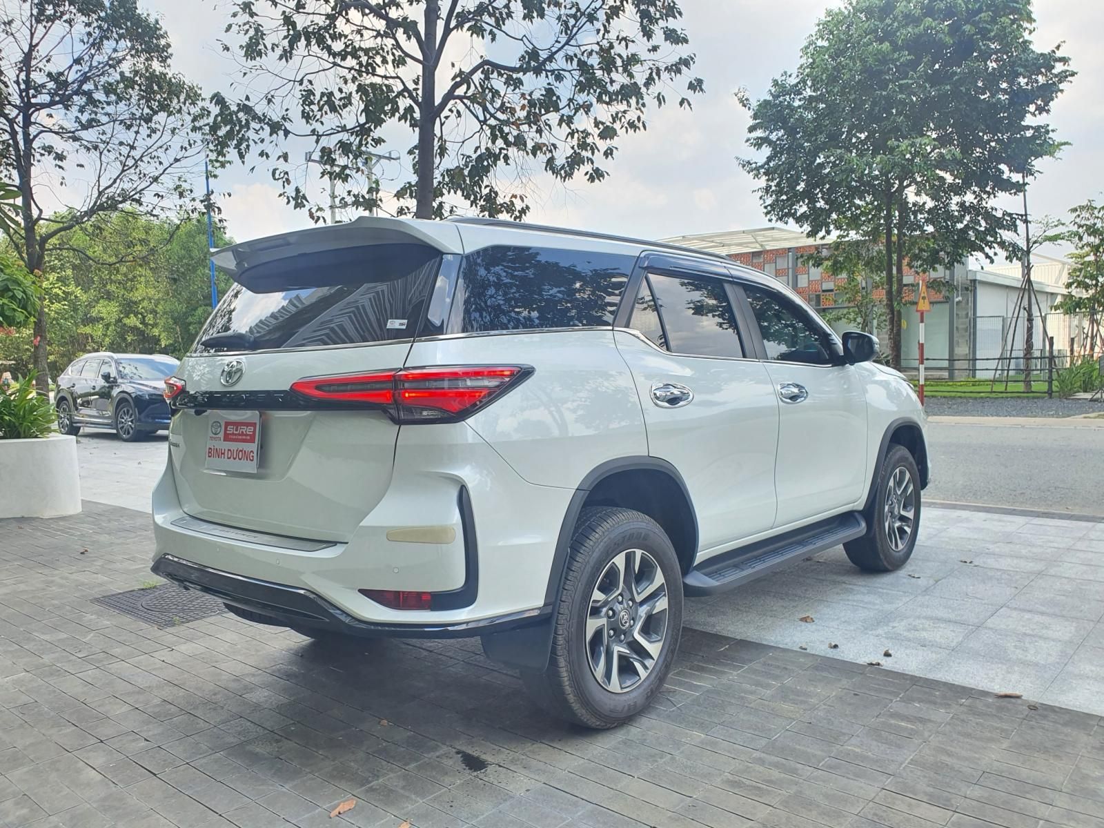 Toyota Fortuner 2021 - Tặng ngay 50% thuế trước bạ