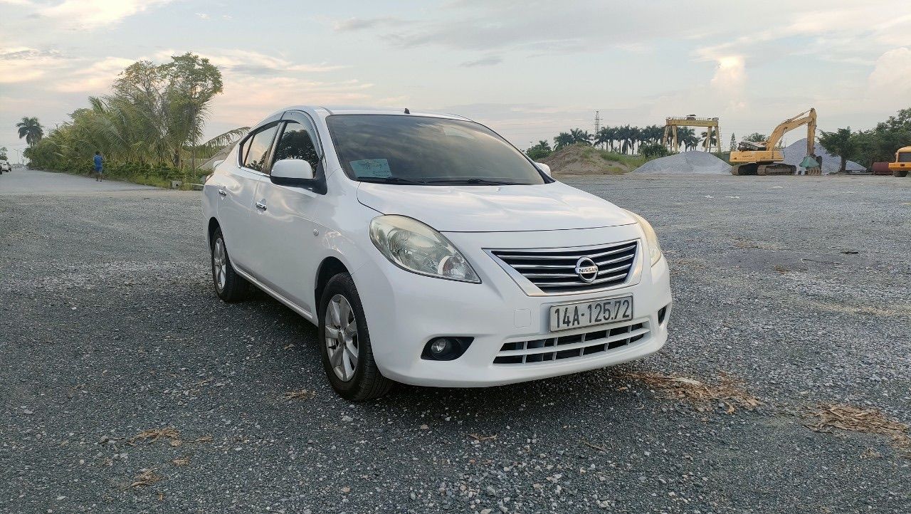 Nissan Sunny 2014 - Số tự động bản cao nhất, xe gia đình