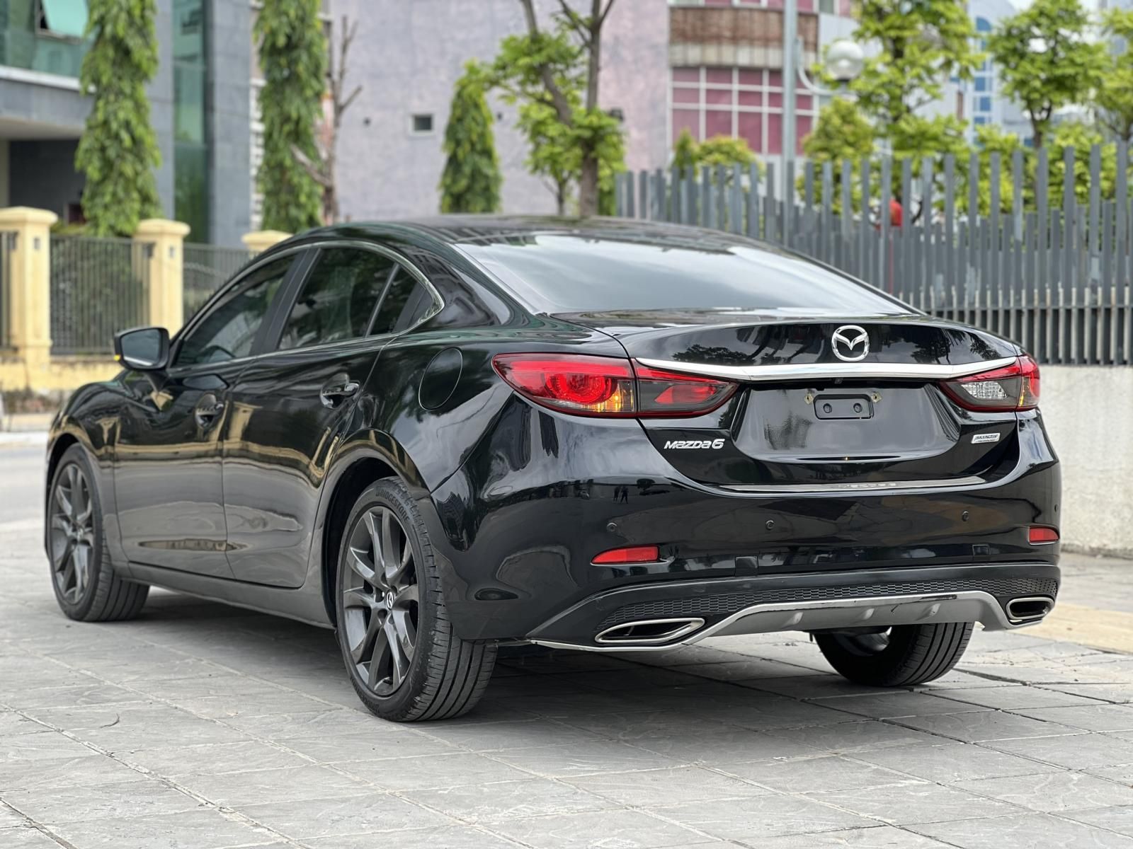 Mazda 6 2017 - Tặng kèm gói test + bảo dưỡng xe 1 năm