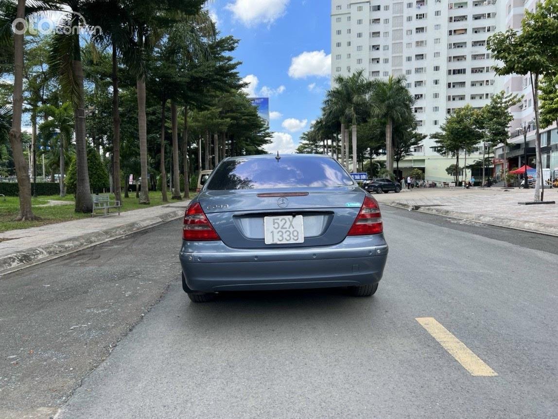 Mercedes-Benz E240 2003 - Nhập khẩu nguyên chiếc, giá chỉ 205tr