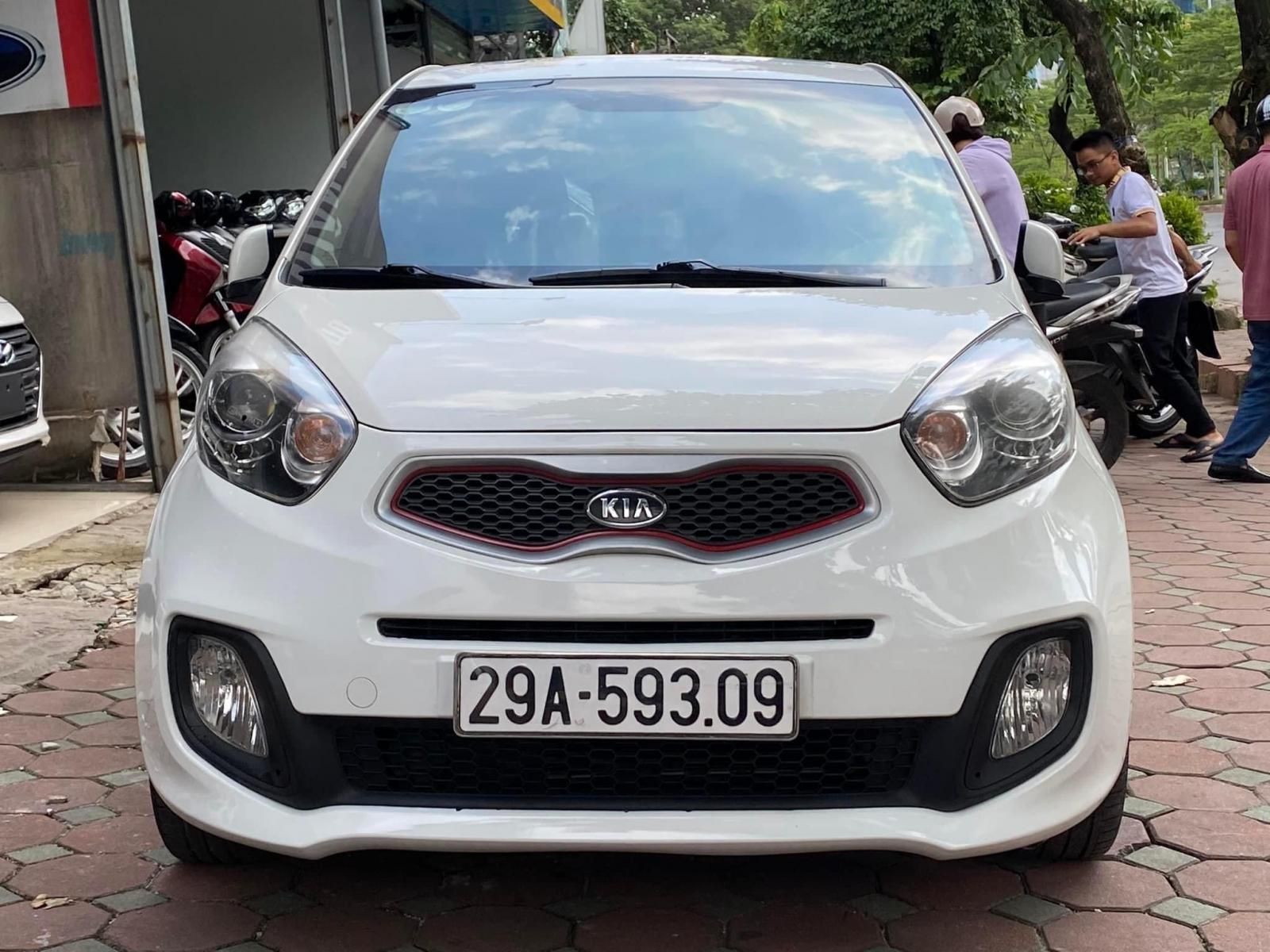 Kia Morning 2011 - Xe chất khỏi bàn