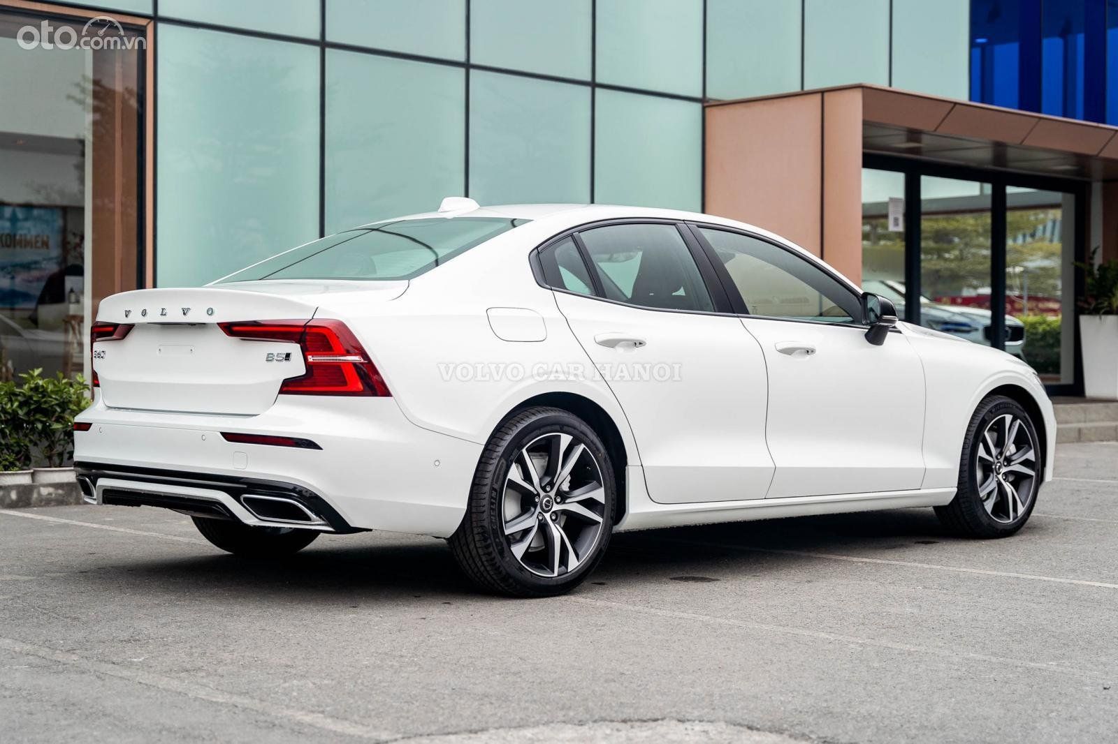 Volvo S60 2022 - Sedan an toàn nhất thế giới - Tặng 3 năm bảo dưỡng + 1 năm bảo hiểm thân vỏ