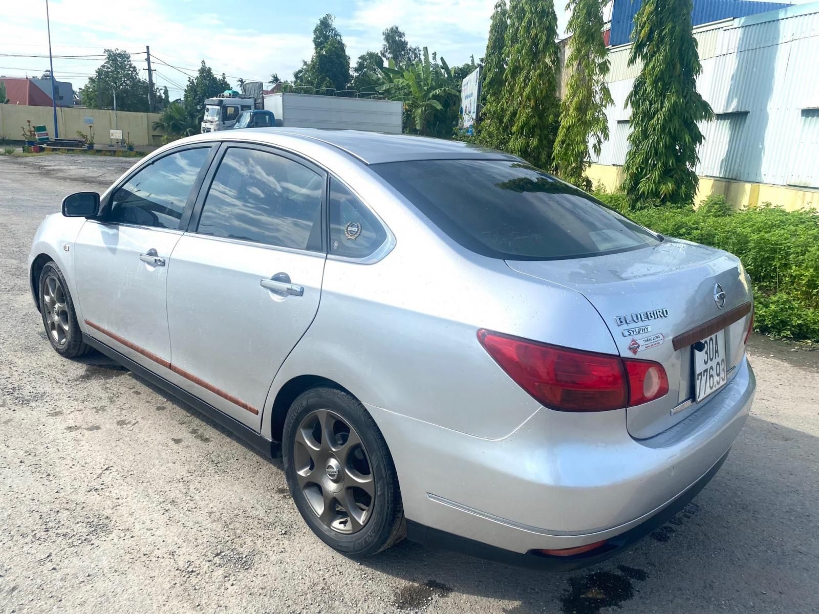 Nissan Bluebird 2007 - Giá 210 triệu