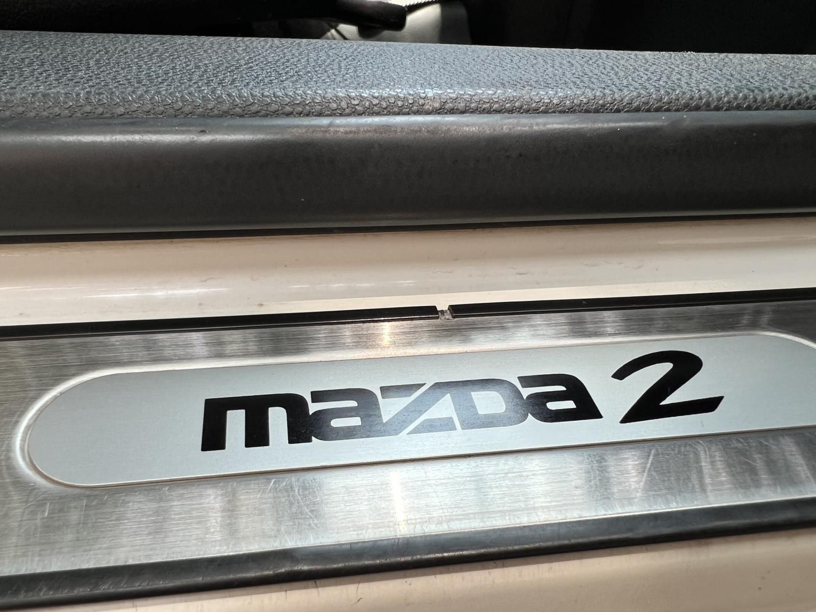 Mazda 2 2013 - Biển vip cần bán