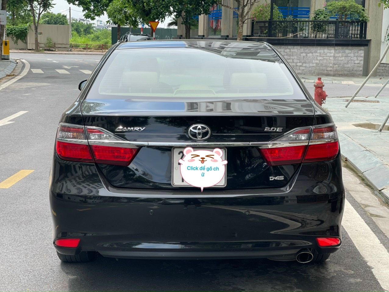 Toyota Camry 2019 - Bán xe màu đen