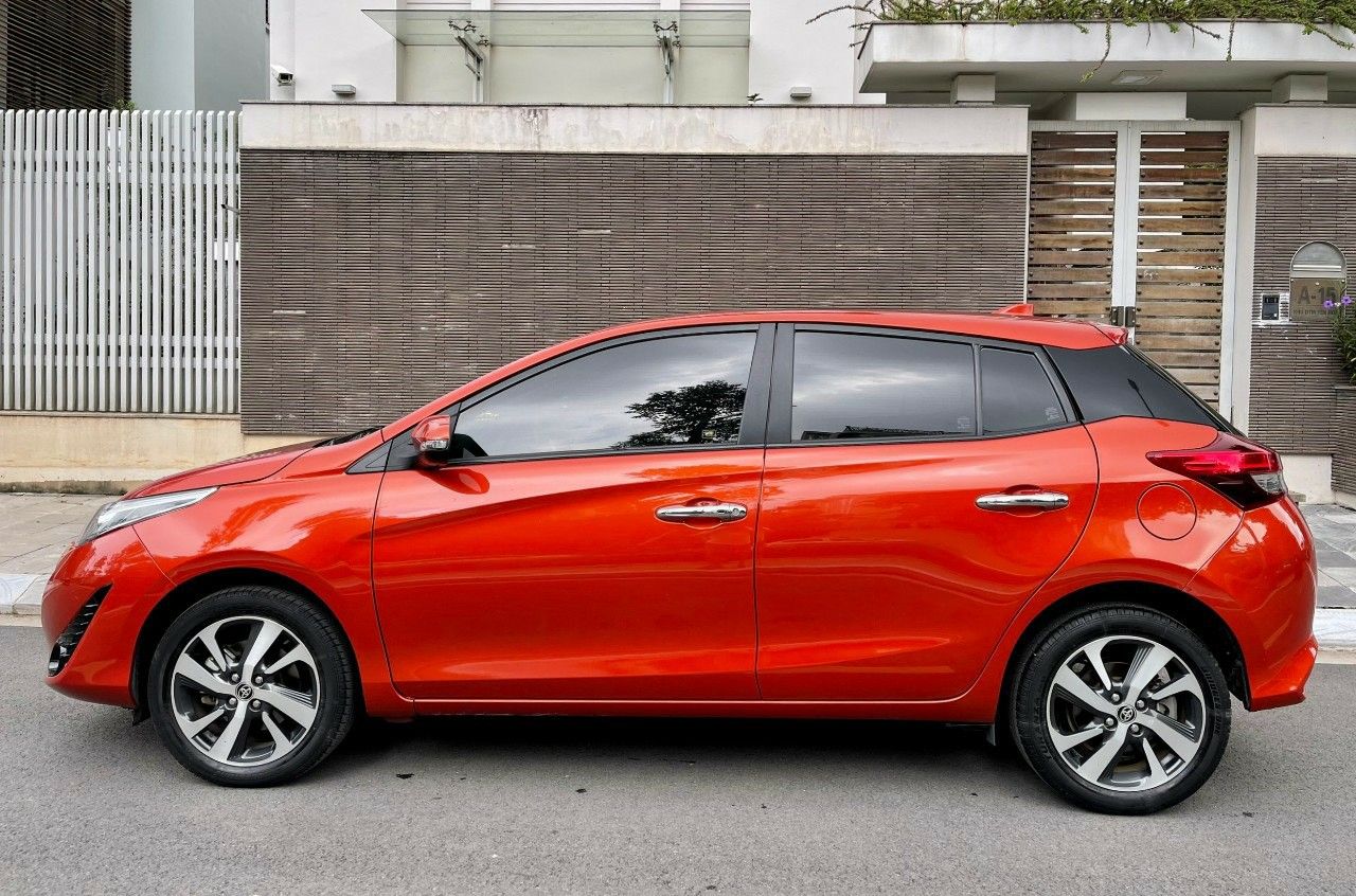 Toyota Yaris 2019 - Màu đỏ, xe nhập, giá 600tr