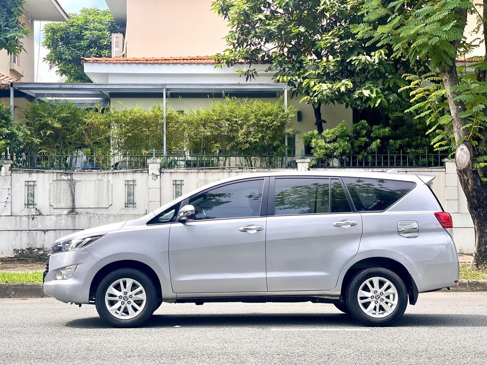 Toyota Innova 2019 - Bán gấp