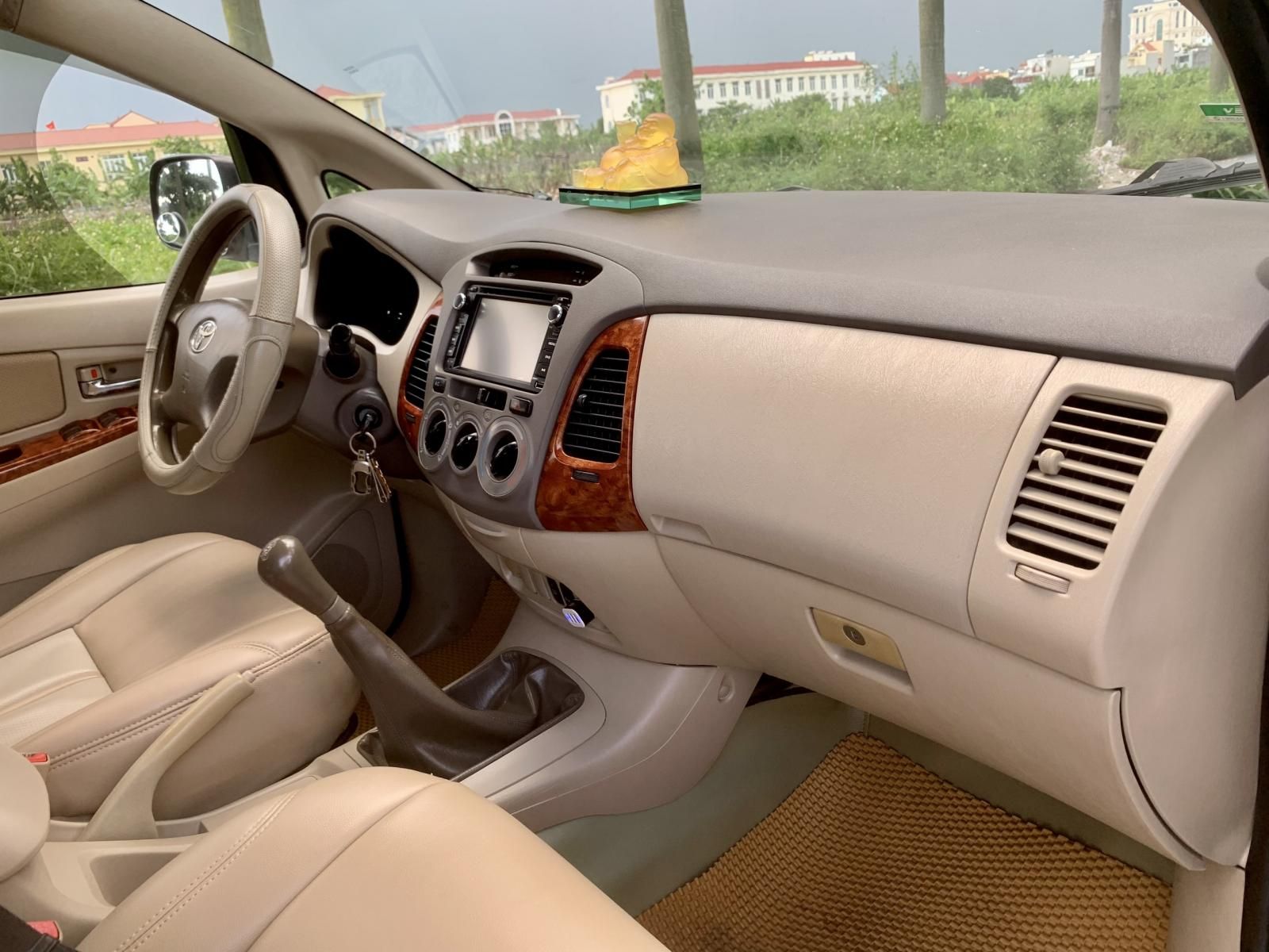 Toyota Innova 2008 - Máy số zin, thân vỏ zin cả xe