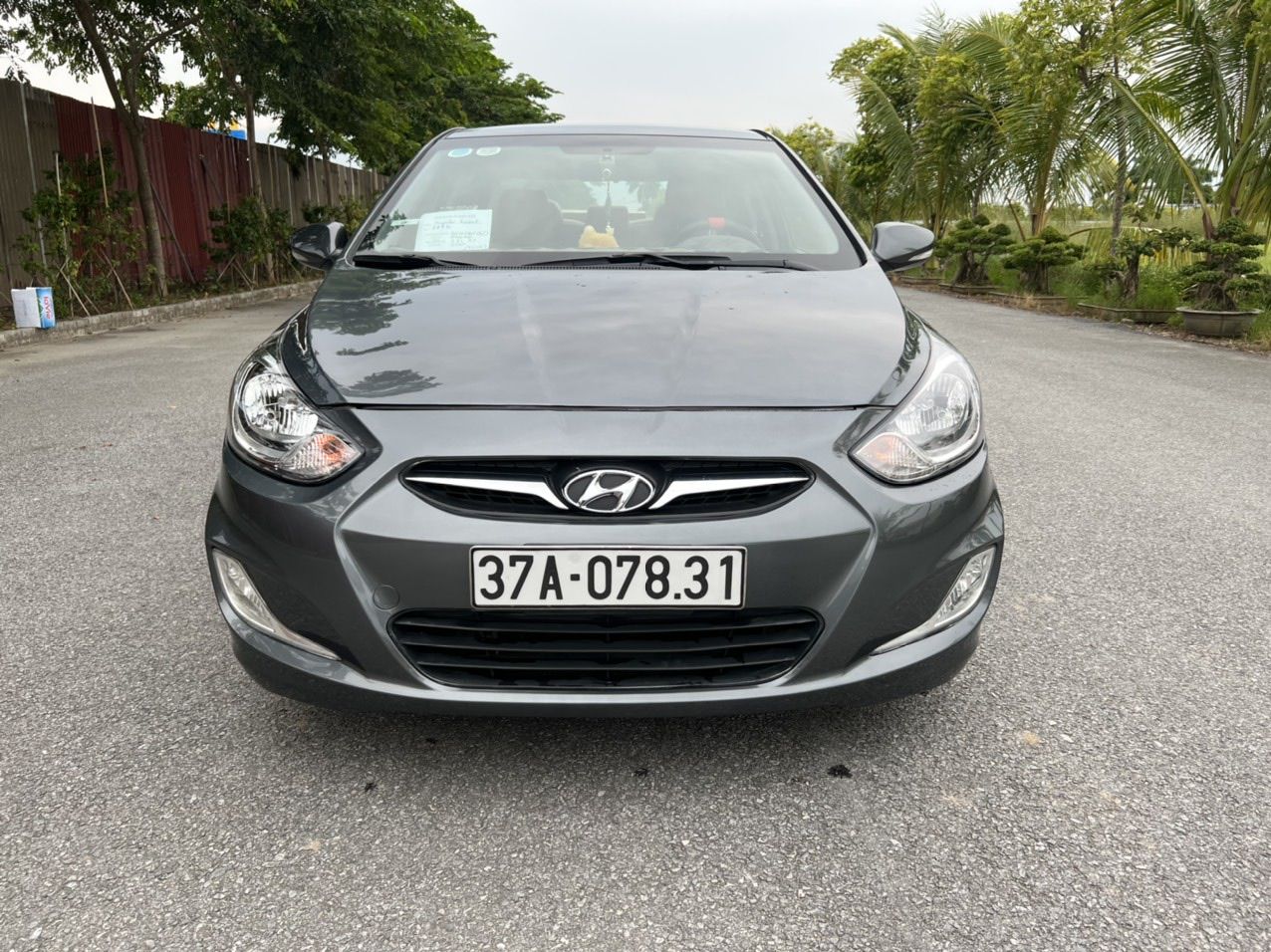 Hyundai Accent 2012 - Số sàn, xe gia đình cần bán