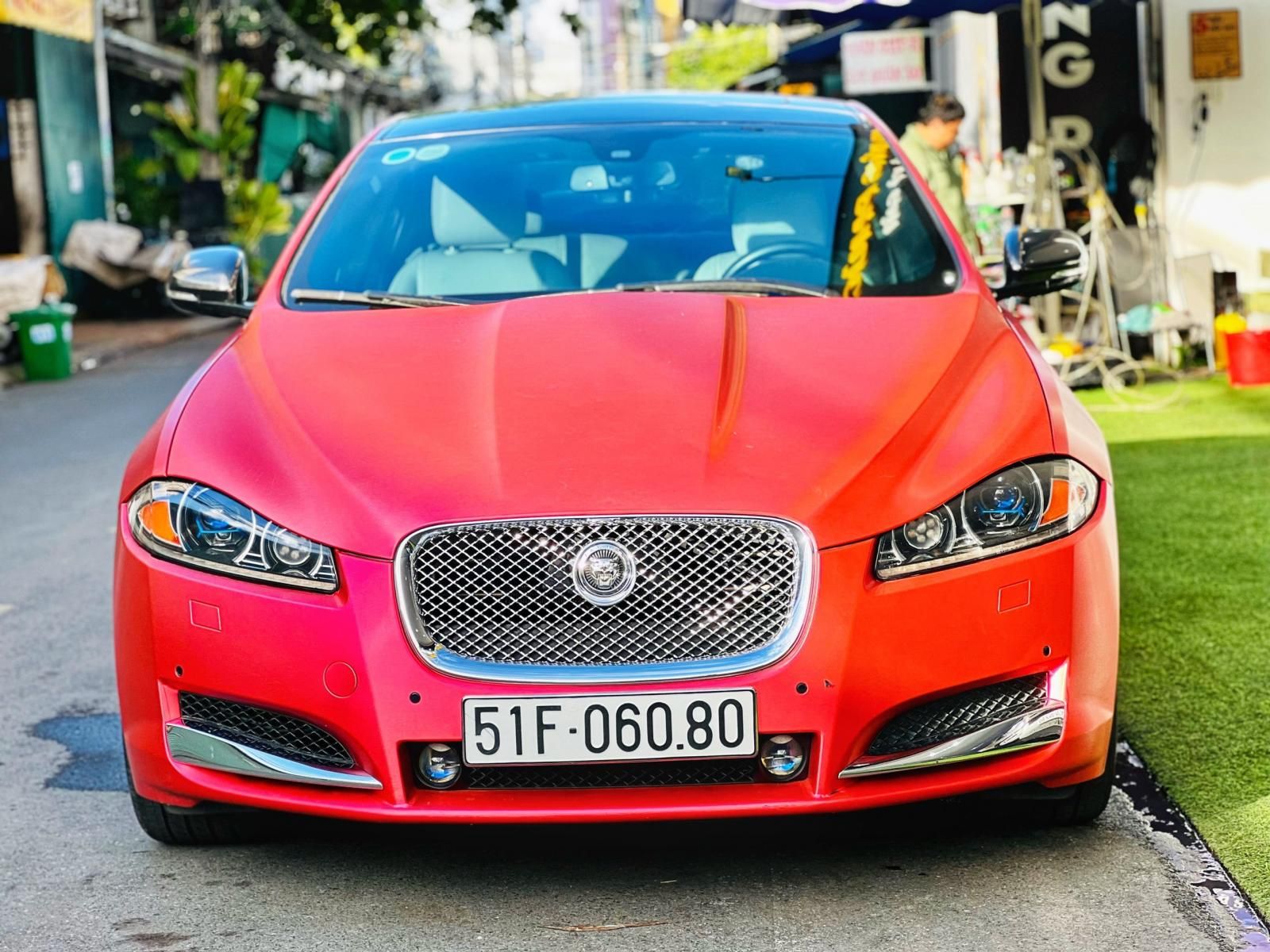 Jaguar XF 2013 - Đăng ký 2013 còn mới, giá tốt 799tr