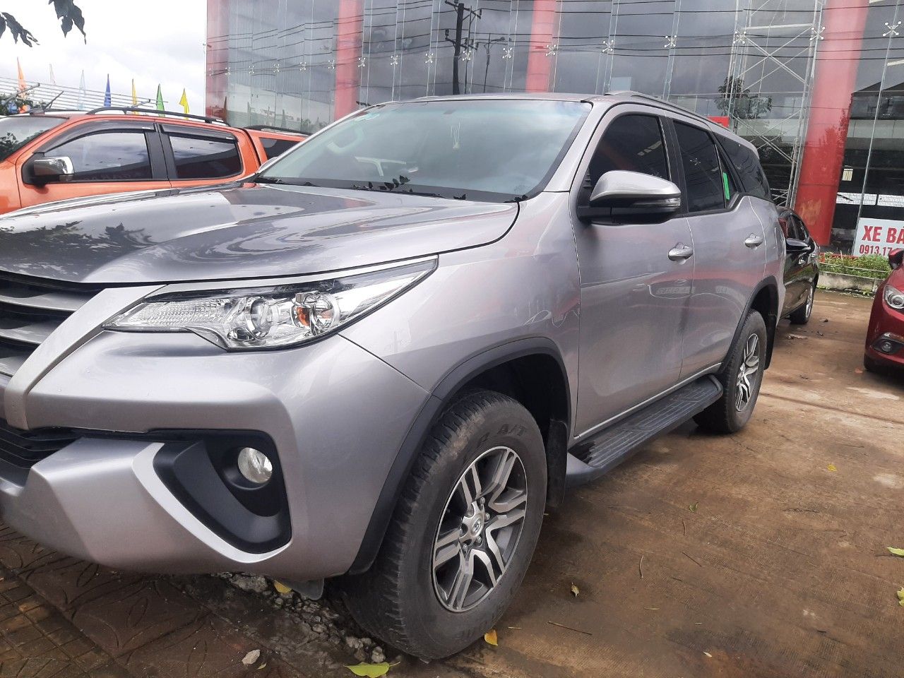 Toyota Fortuner 2019 - Giá 950 triệu