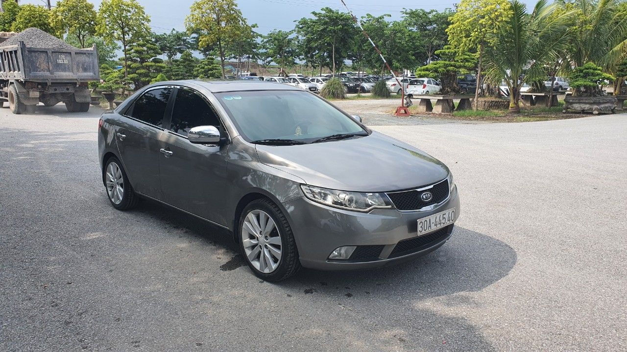 Kia Forte 2010 - Màu xám xe gia đình
